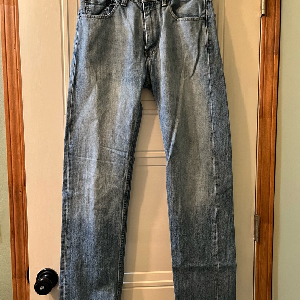 Levi's 505 Men's Light Blue Straight-Leg Jeans